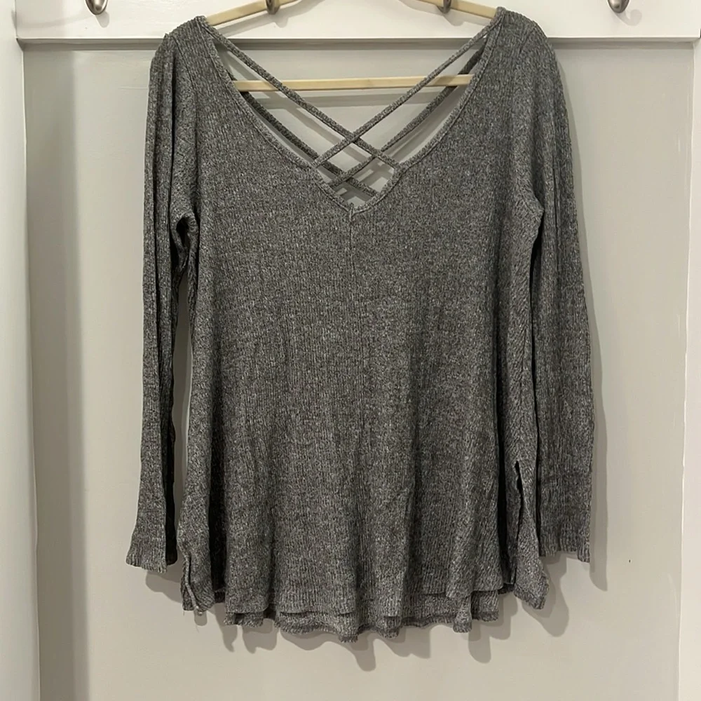 Cross Front Long Sleeve - Picture 4 of 4
